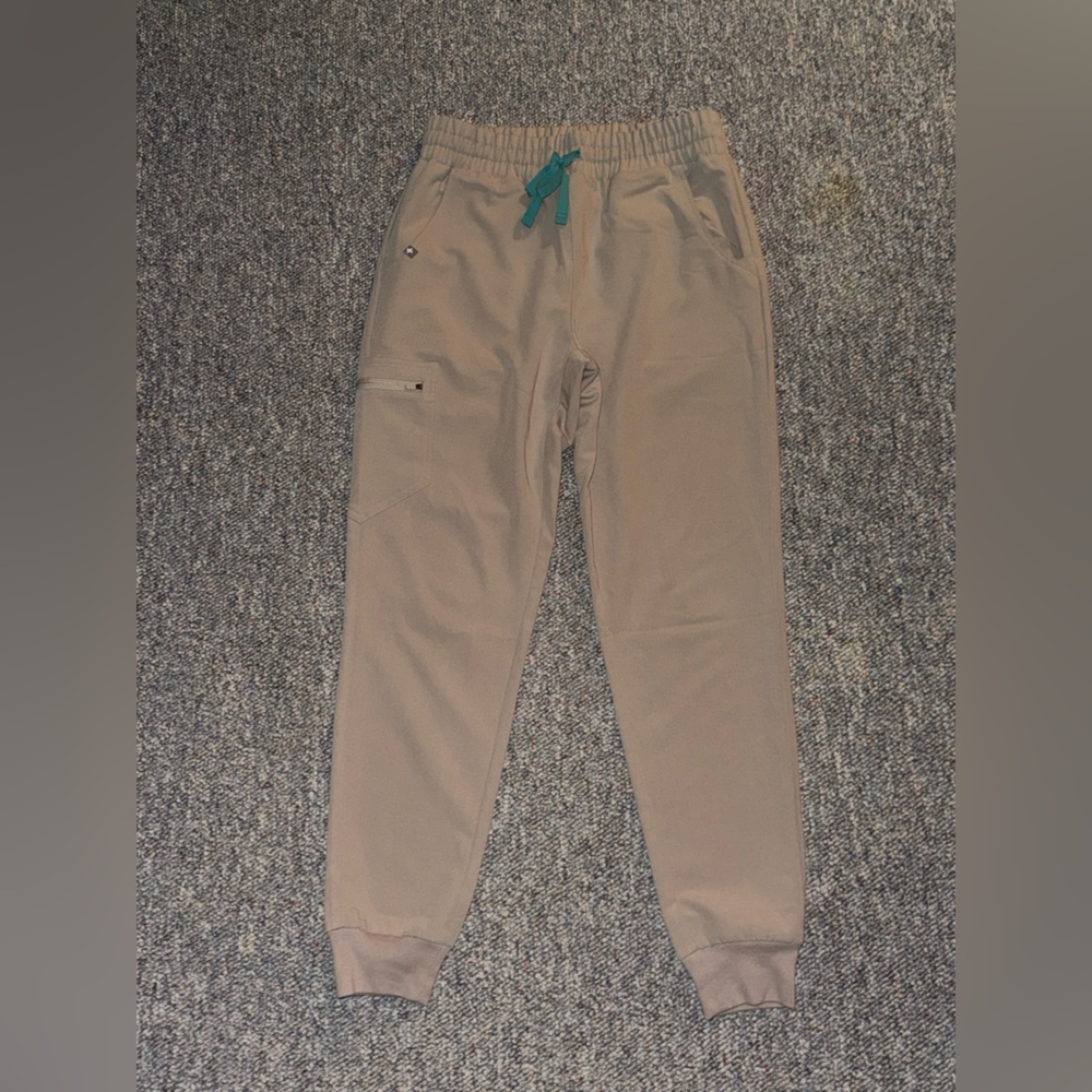 Figs Zamora Joggers- Khaki